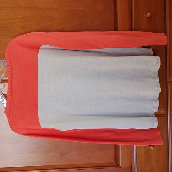 Vineyard Vines Cashmere Sweater, Size S - Picture 2 of 8